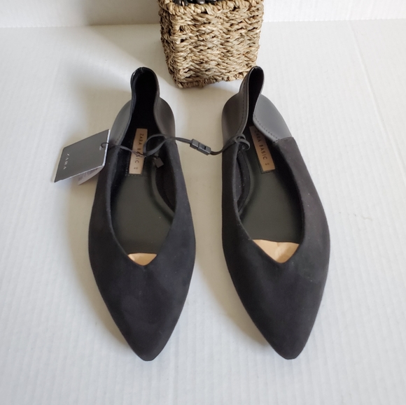 Zara Shoes - ZARA Pointed Toe Suede /Leather Black Flats Size 9